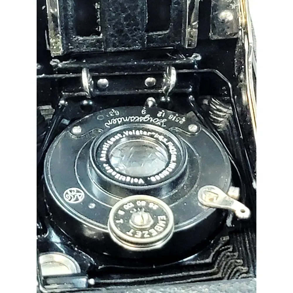 Vintage Voigtländer Embezet Leaf Shutter 1:6.3 F 10.5cm Camera READ